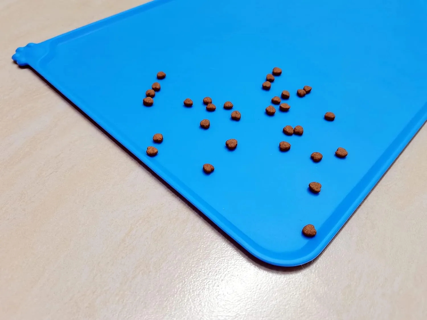 Dog Food Mat, Extra Thick Waterproof Silicone Dog Feeding Mat, Raised Edges Non-Skid Spill Proof Pet Feeding Mat, Blue, Small: 11.8X18.5X0.06 Inch